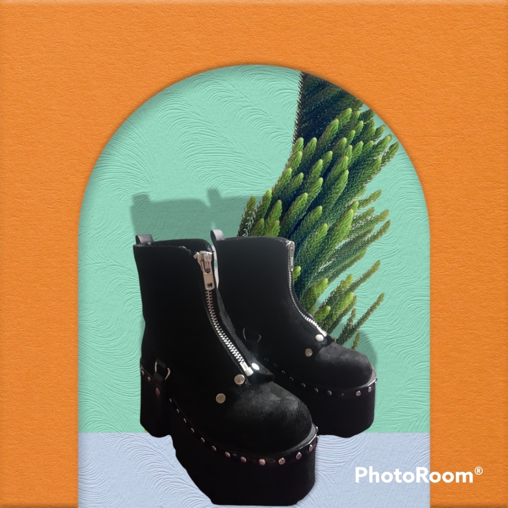 Demonias Boots Platform (ASHES-100)